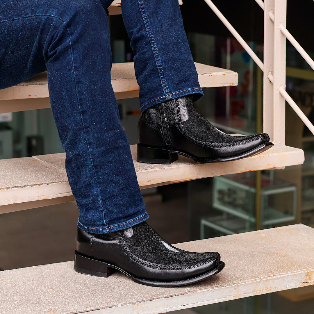 Sultan Boot in Shiny Python Leather PL126