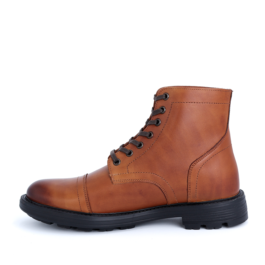 Botín Clásico de Piel PE901